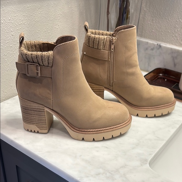 Beige Ankle Boots for Women - Picture 1 of 6